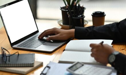11 Steps To Writing A Book: That Compels People To Read!